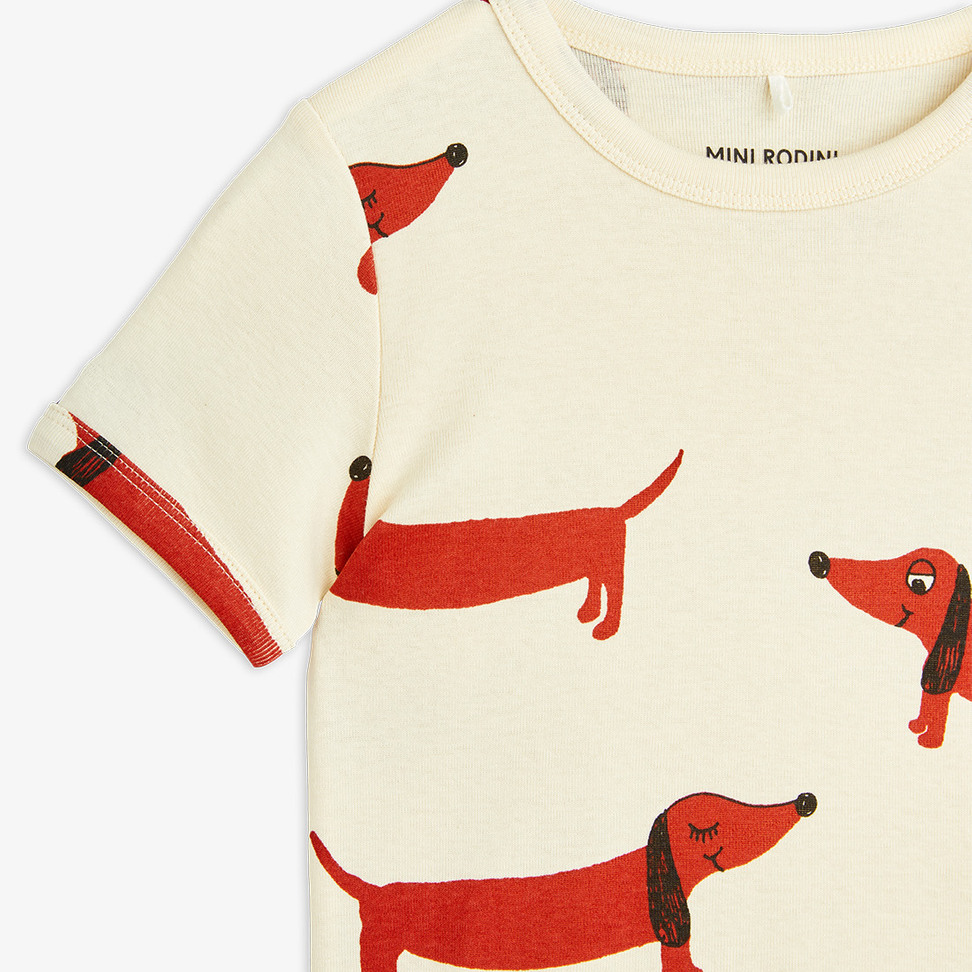 [RADINEO]★ 韓国人気★FAMILY DOG T-SHIRTS RADINEO]☆ 韓国人気☆FAMILY DOG T-SHIRTS (RADINEO/Tシャツ