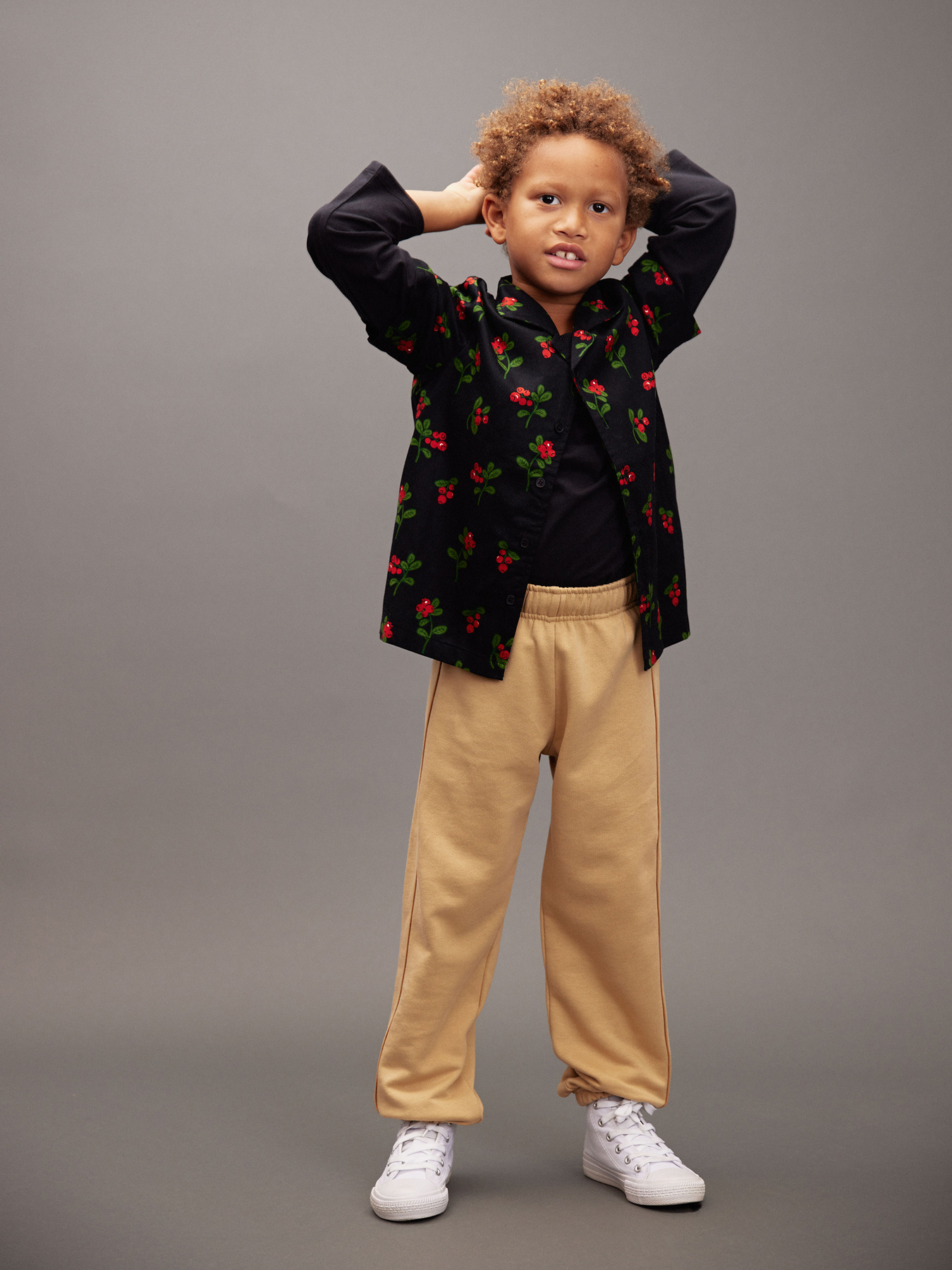 Lingonberries woven short sleeve shirt Black | Mini Rodini