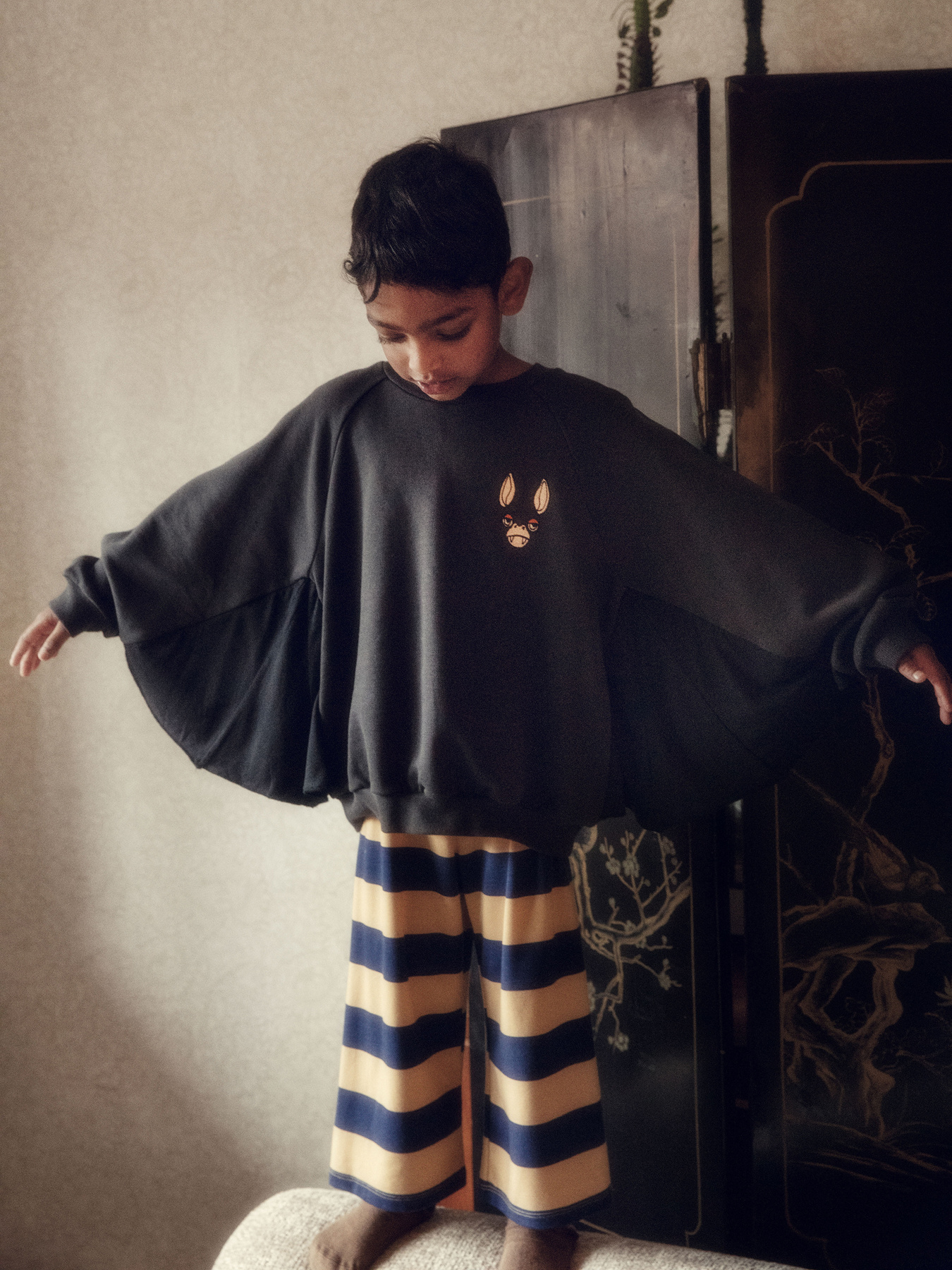 TRICK ORB SWEAT SHIRT バットウィングフーディー Bat Winged Sweatshirt Black | Mini Rodini